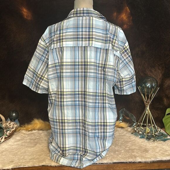 Marmot button down shirt XL (6029) - Picture 3 of 5